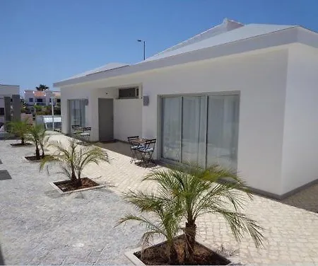 Kr - Lounge Албуфейра